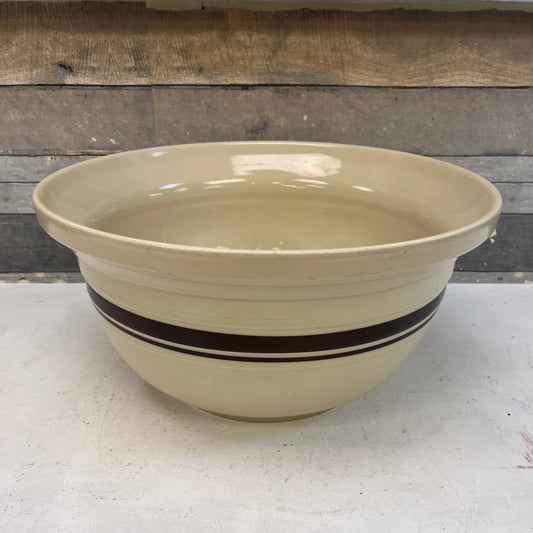 Friendship Pottery Roseville Striped Stoneware Mixing Bowl, 8 Quart