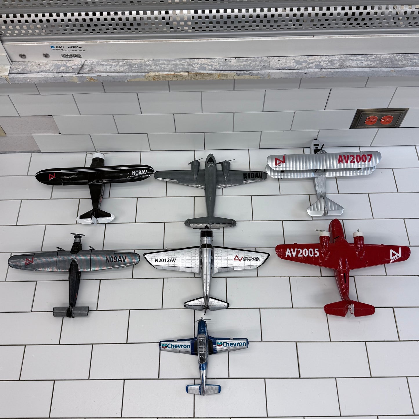 ERTL Auto World Die Cast Airplane Banks Lot 7