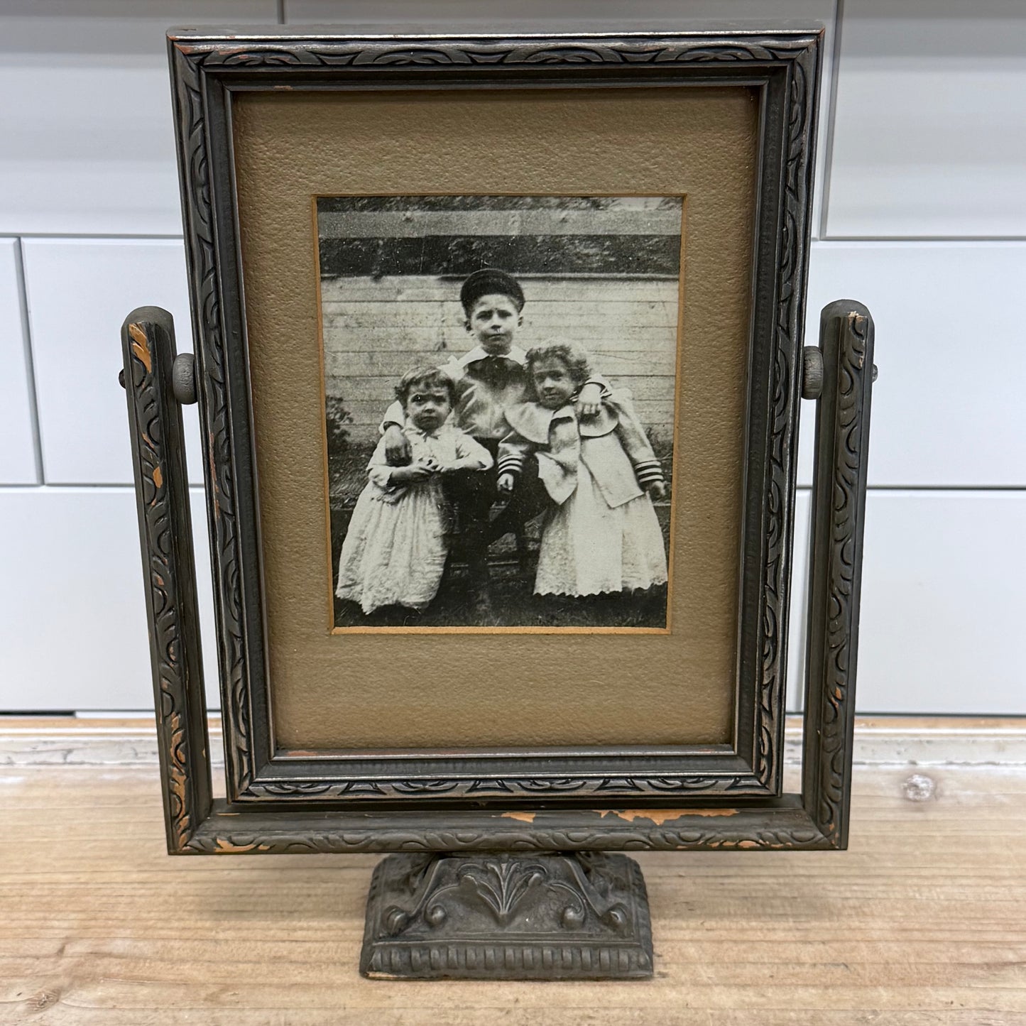 Antique Art Deco Picture Frame with Vintage Family Photo 1920s