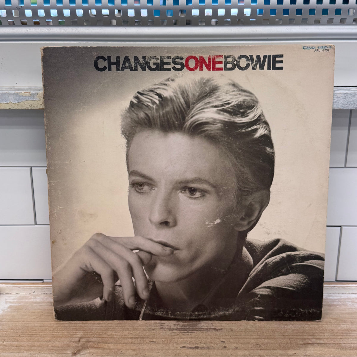 David Bowie Changesonebowie Vinyl Record, 1976 – RCA APL1-1732