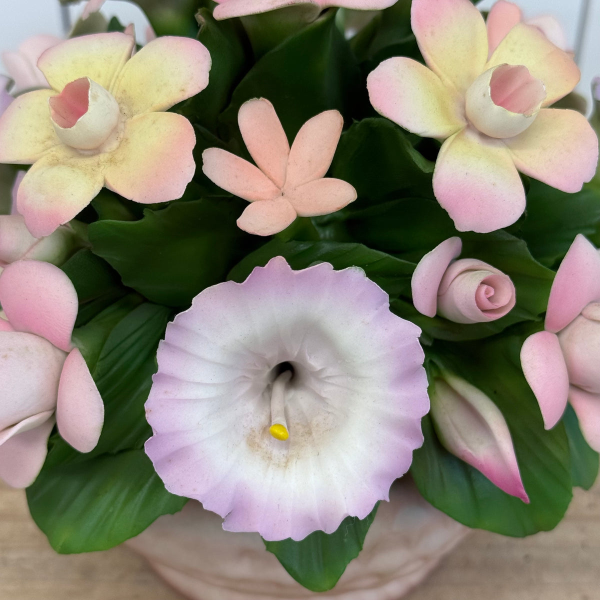 Capodimonte Italy Porcelain Floral Bouquet