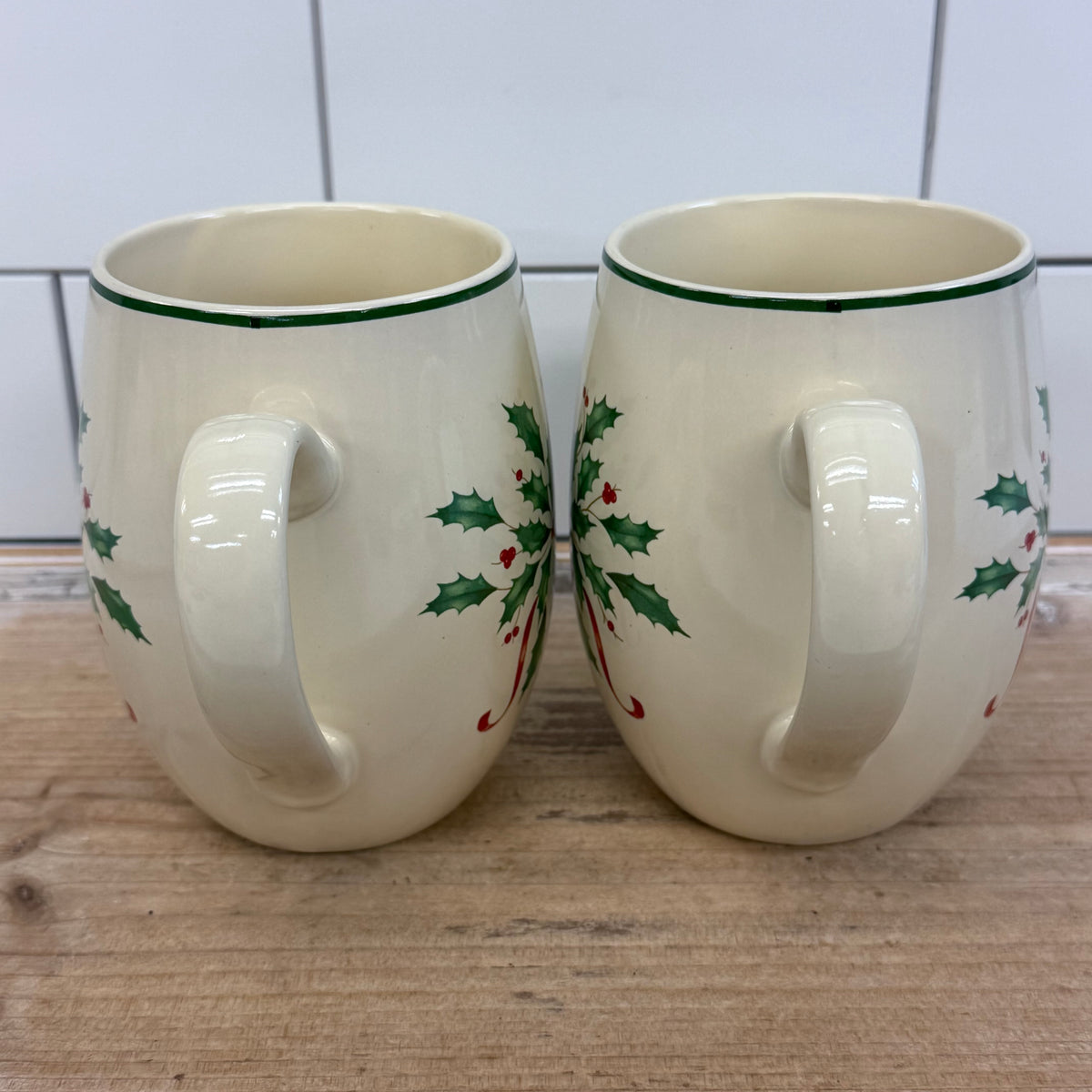 Lenox Holiday Holly Berry Cocoa Mugs Set of 2