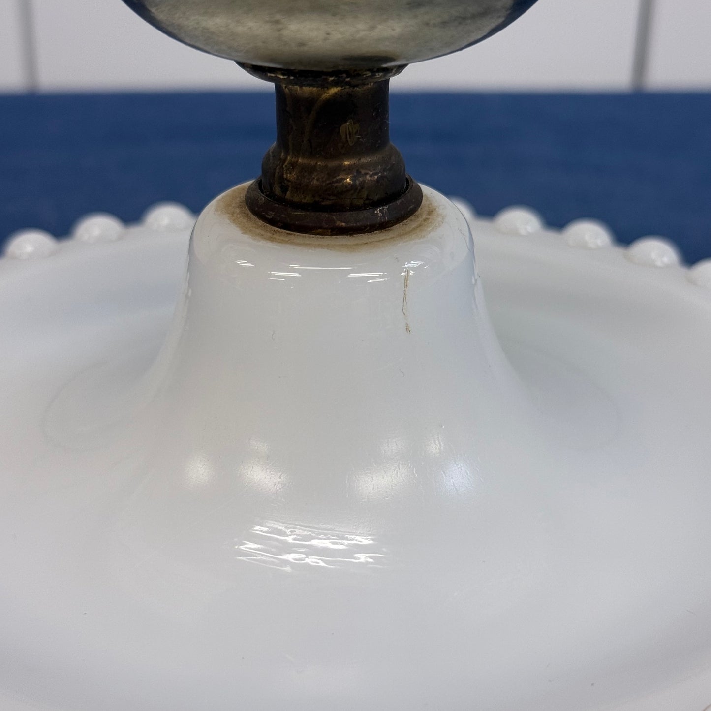 Vintage Milk Glass Floral Table Lamp 1950s