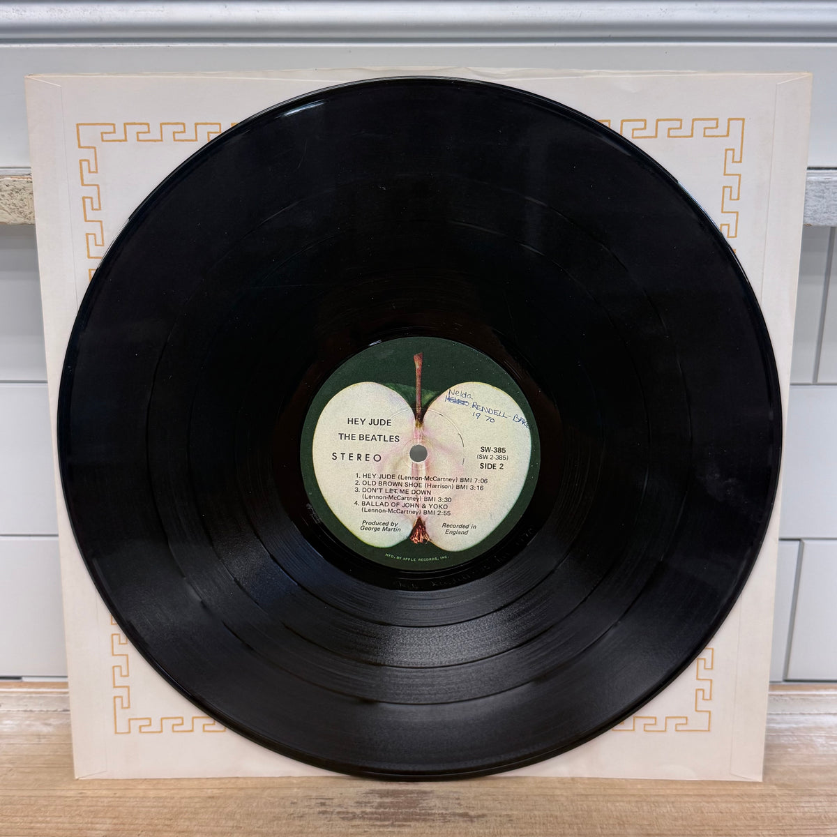 The Beatles Hey Jude Vinyl Record, 1970 – Apple SW-385