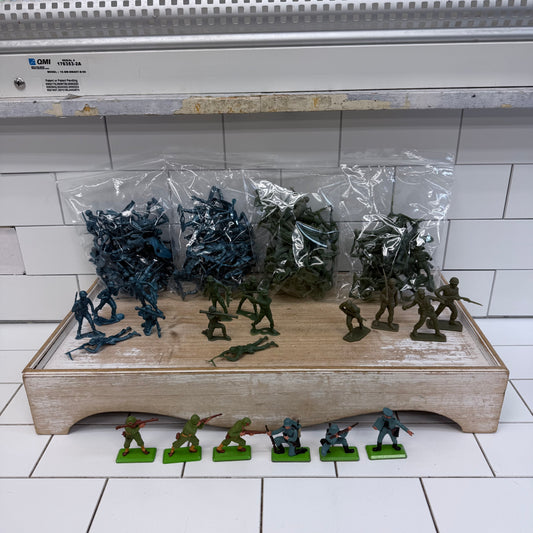 Toy Soldiers, Plastic & Metal, Assorted Lot of 113