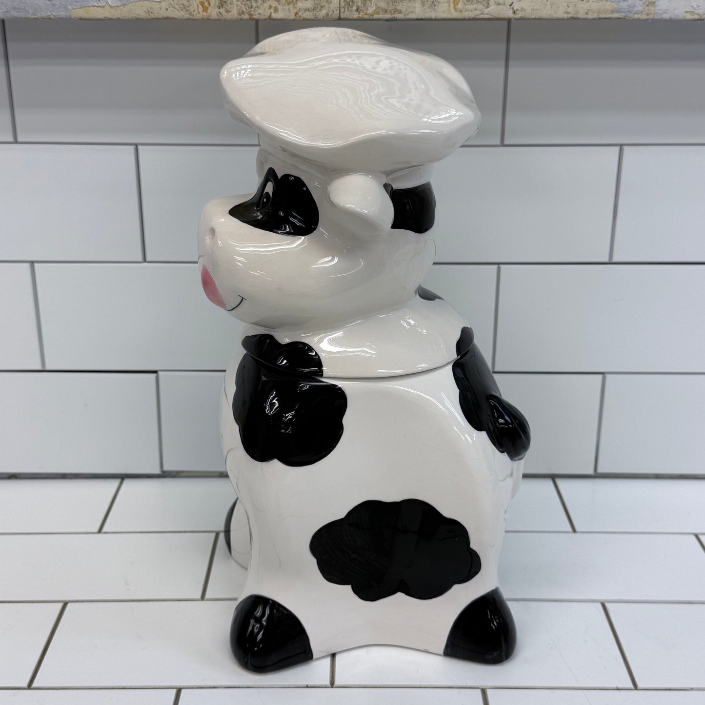 Lucky Yuppy Puppy Belles the Cow Ceramic Cookie Jar 1999
