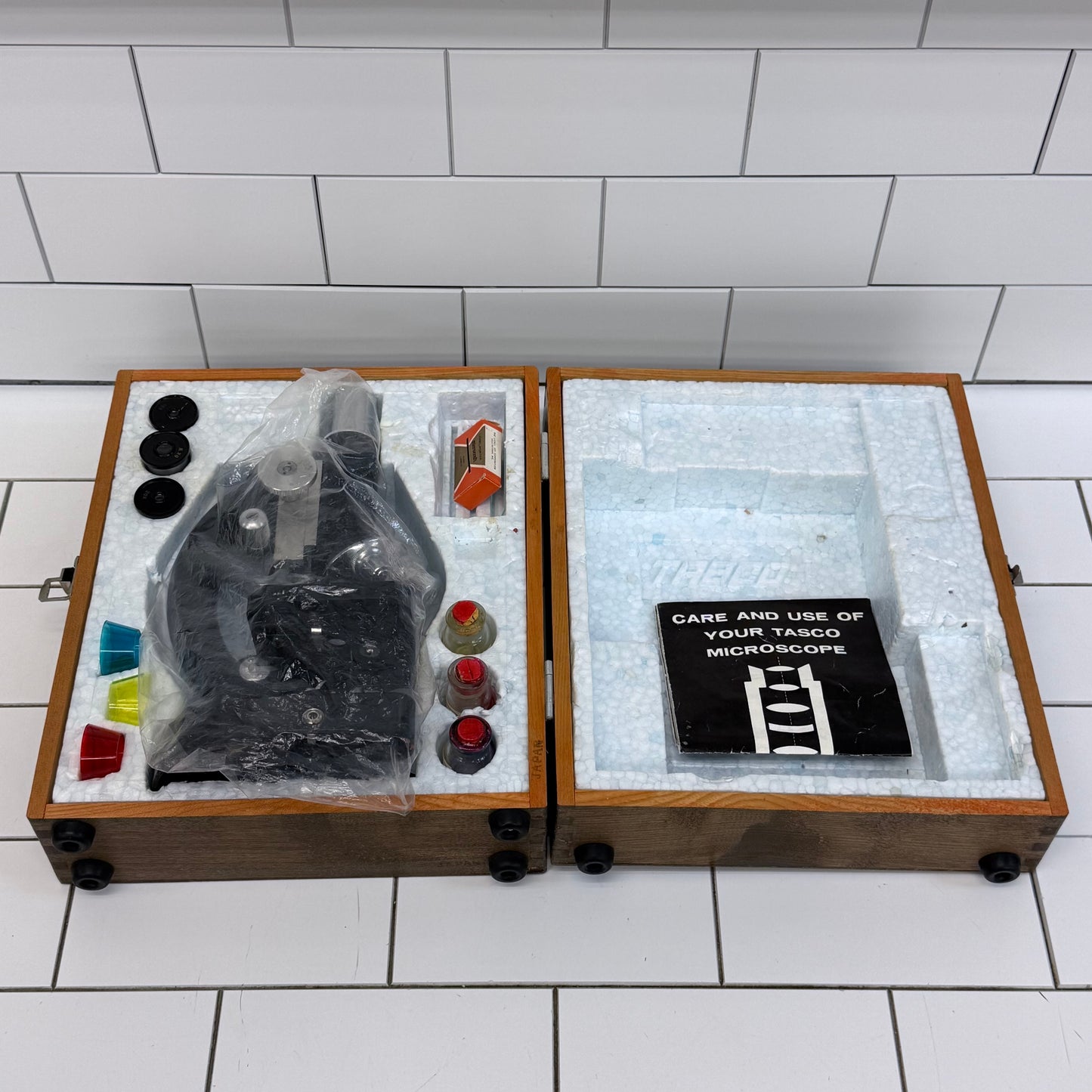 Tasco 1200XK Microscope Kit with Case 1970s