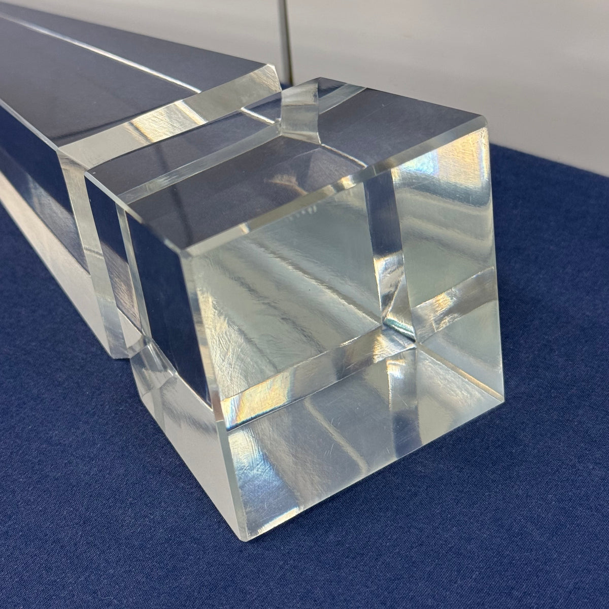 Glass Obelisk Sculpture Faceted Tower Paperweight Desk Decor