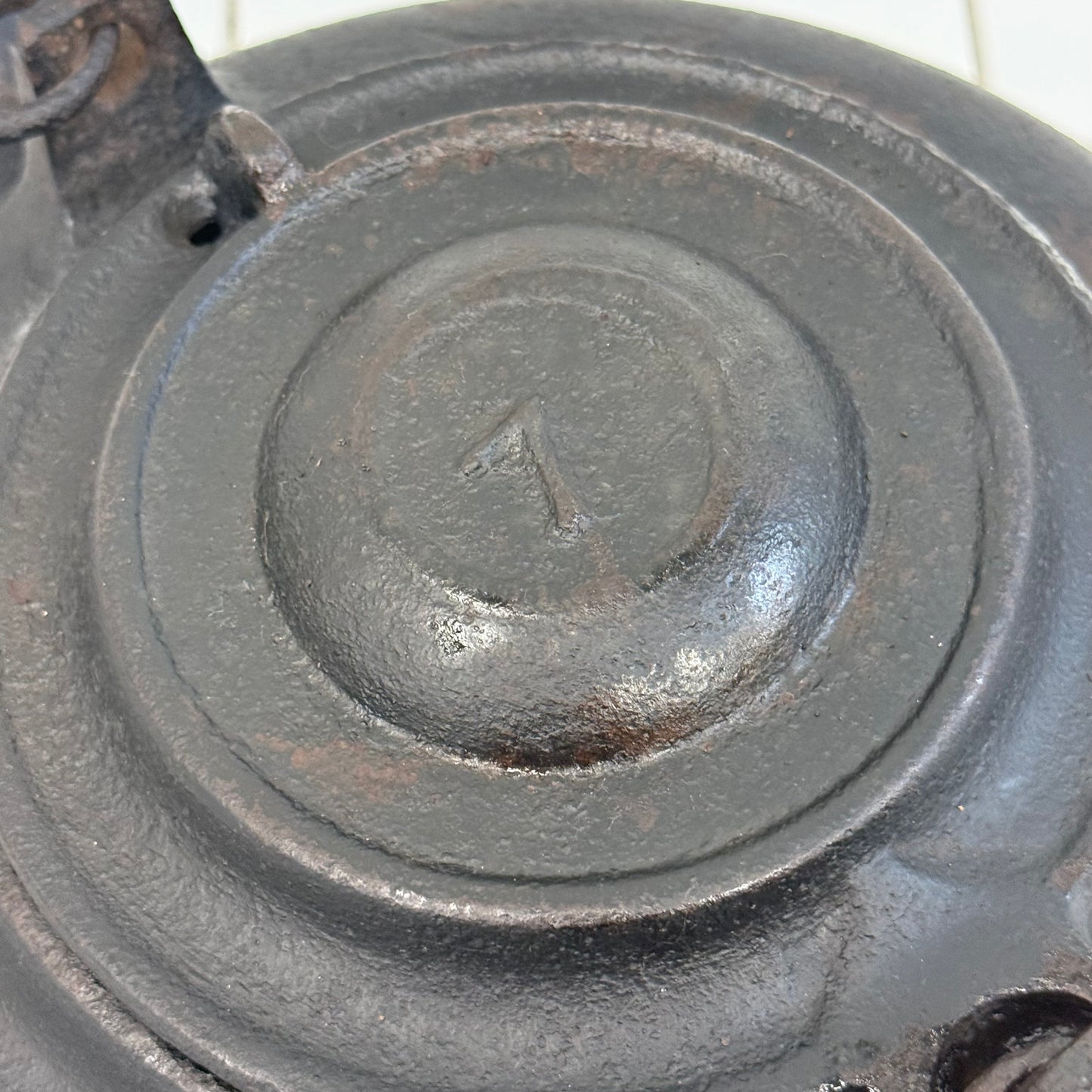 Antique Cast Iron Hearth Tea Kettle No. 7 Primitive Americana