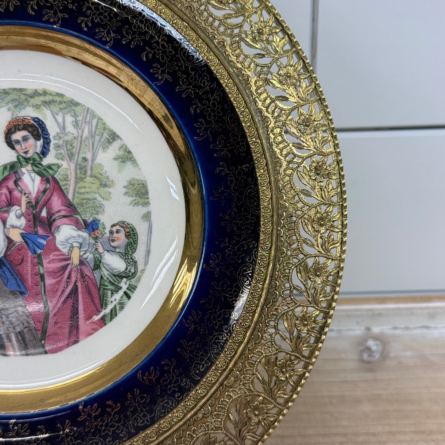 Salem China Victorian Plate Crown Wall Frame 1940s