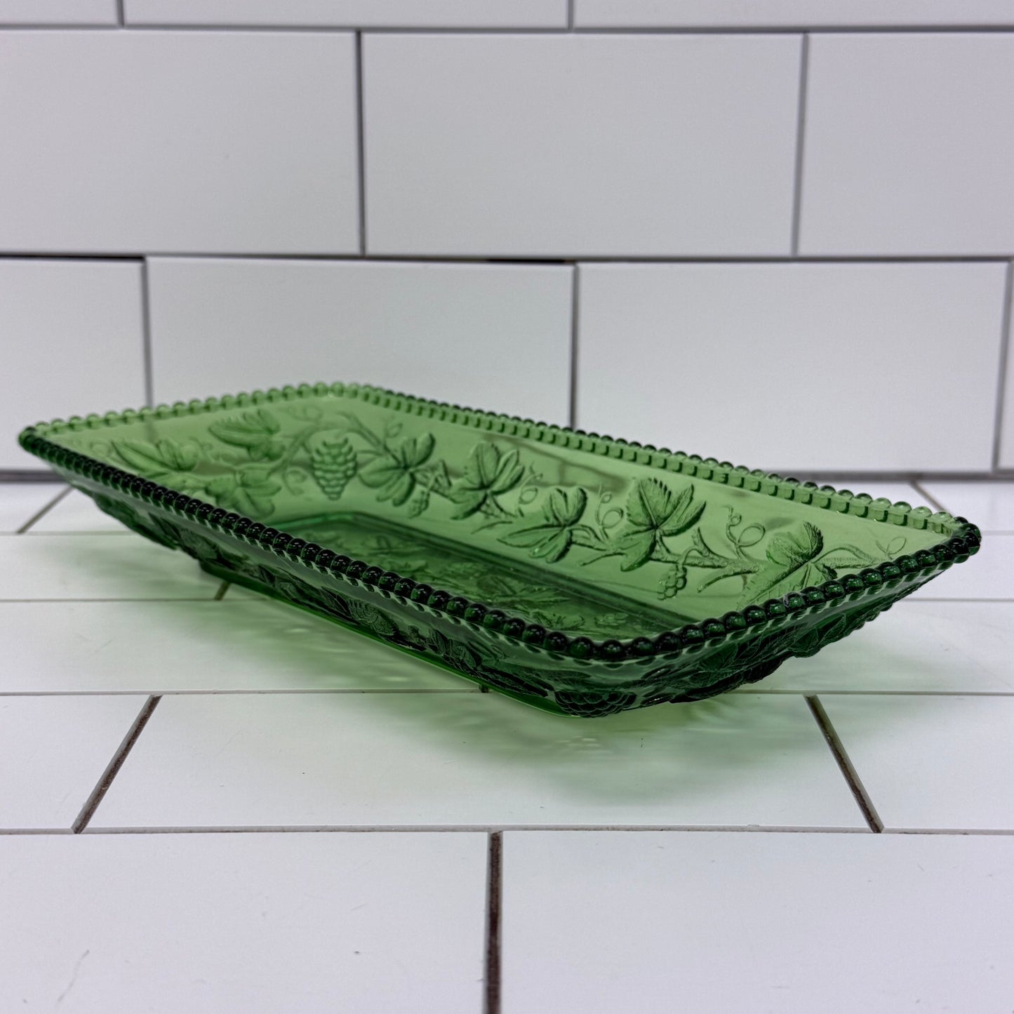 Indiana Glass Fruits Green Relish Dish Grape Vine