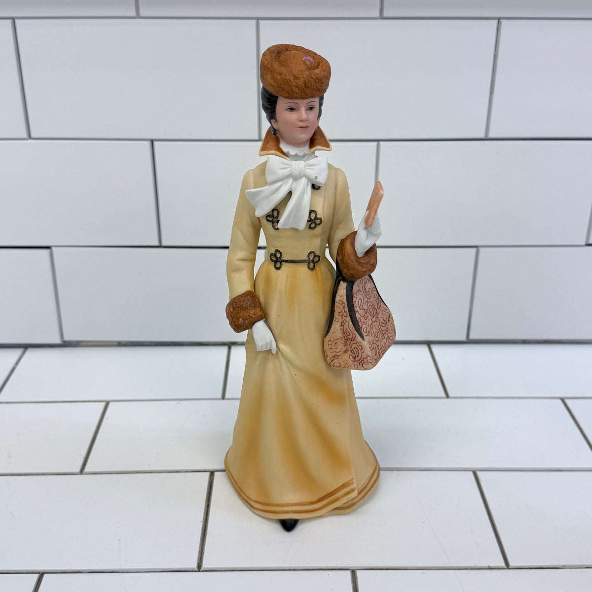Avon Mrs. Albee President’s Club Figurines 1980-1981