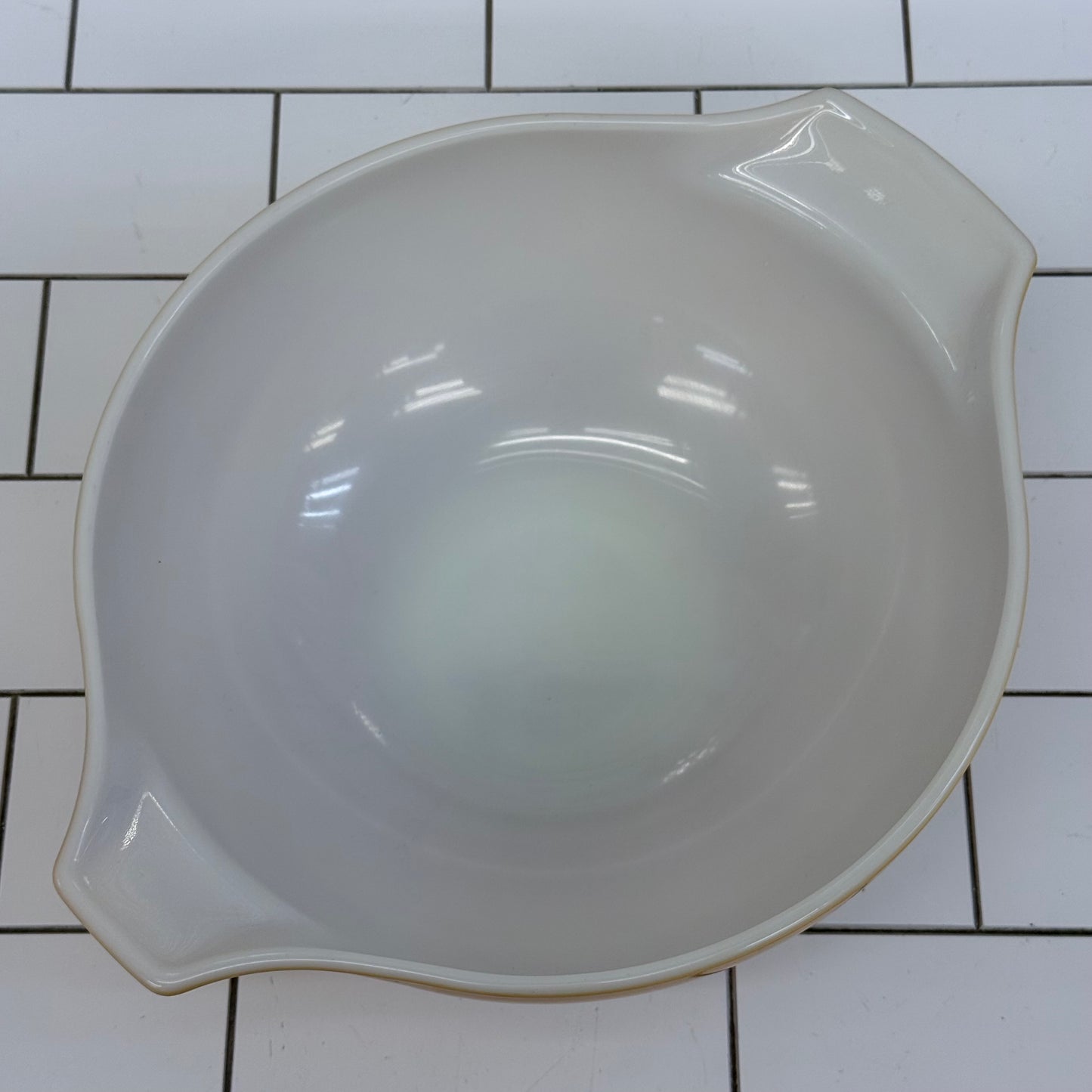 Pyrex Butterfly Gold #444 Cinderella 4 Qt Mixing Bowl 1972 USA