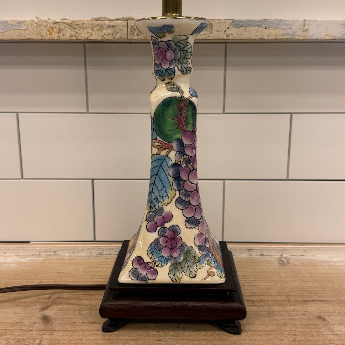 Chinoiserie Style Ceramic Table Lamp Fruit Motif