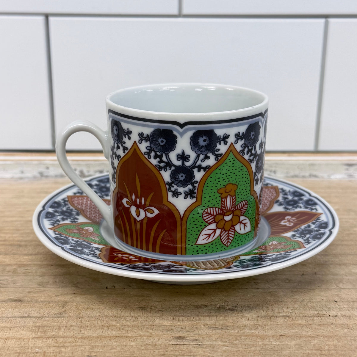 Georges Briard Ancestral Garden Cup & Saucer Service for 4