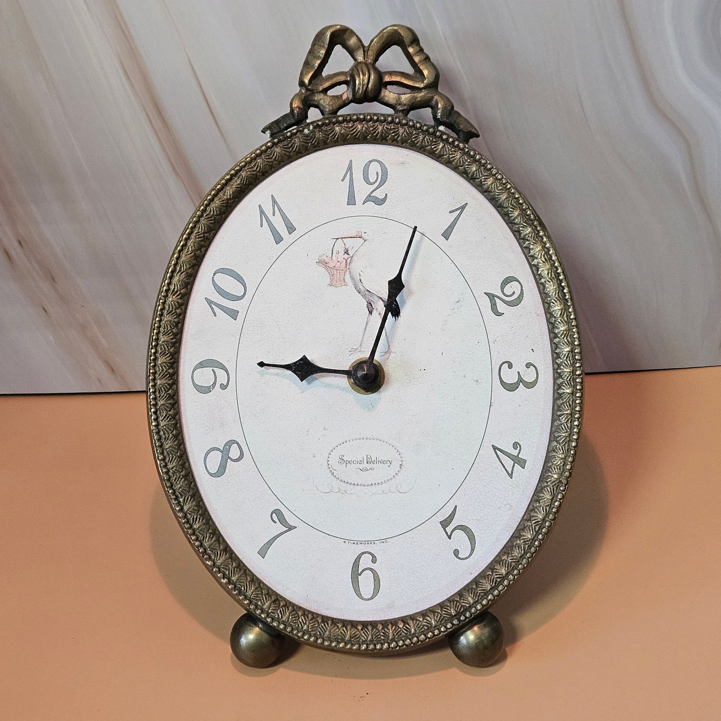 Vintage Timeworks inc, Special Delivery Table Clock