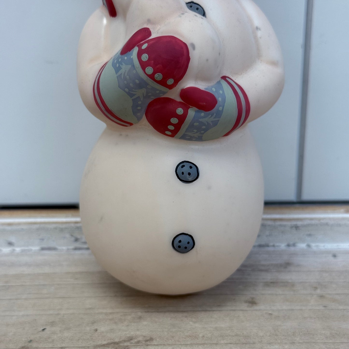 Vaillancourt Folk Art Glass Snowman Ornament
