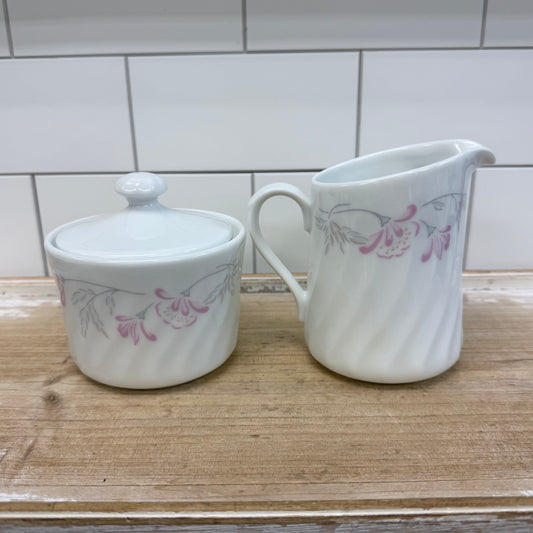 Vintage 1981 Corelle Mug, Creamer & Sugar Set