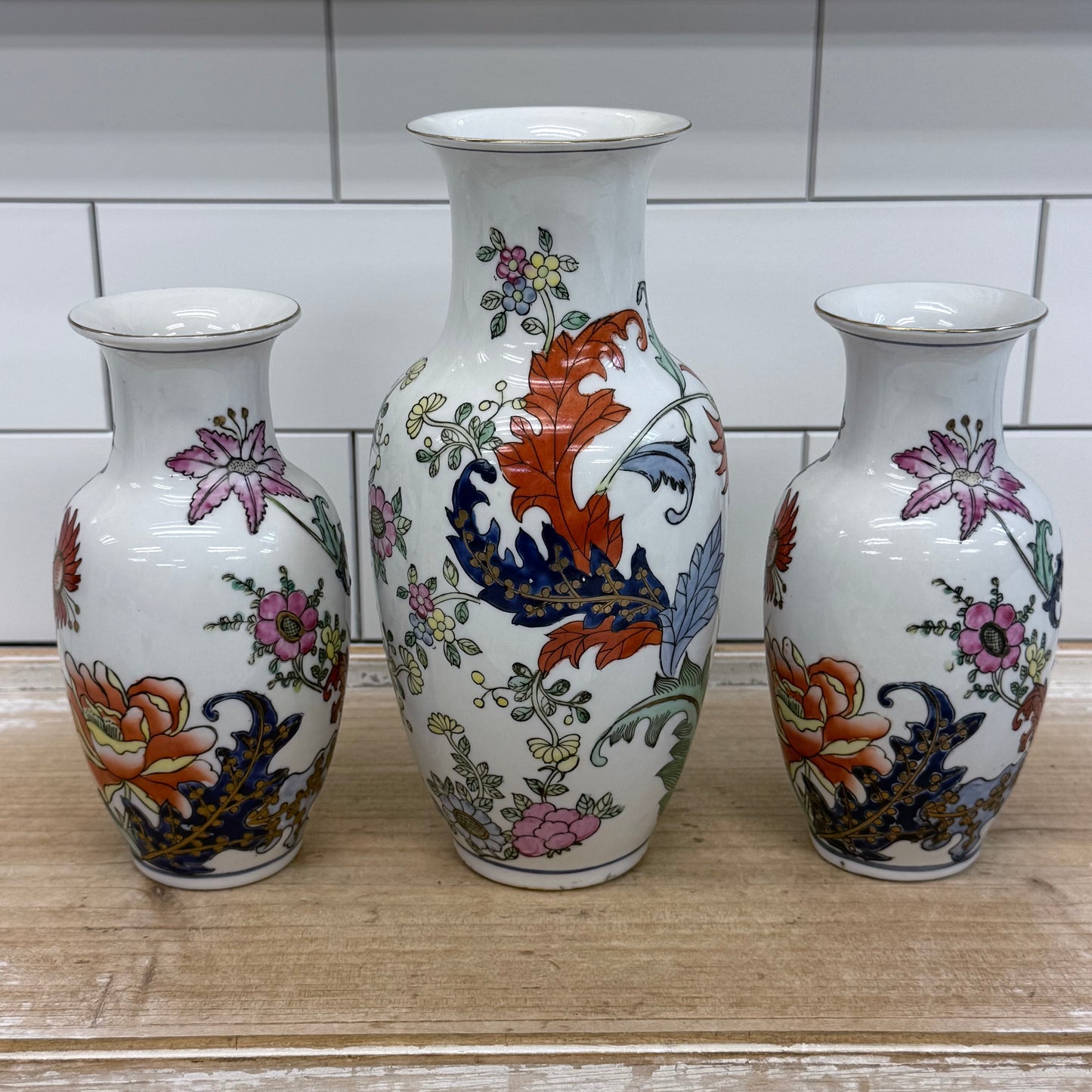 Fleury by Toyo Tobacco Leaf Style Porcelain Vases Set of 3 1988