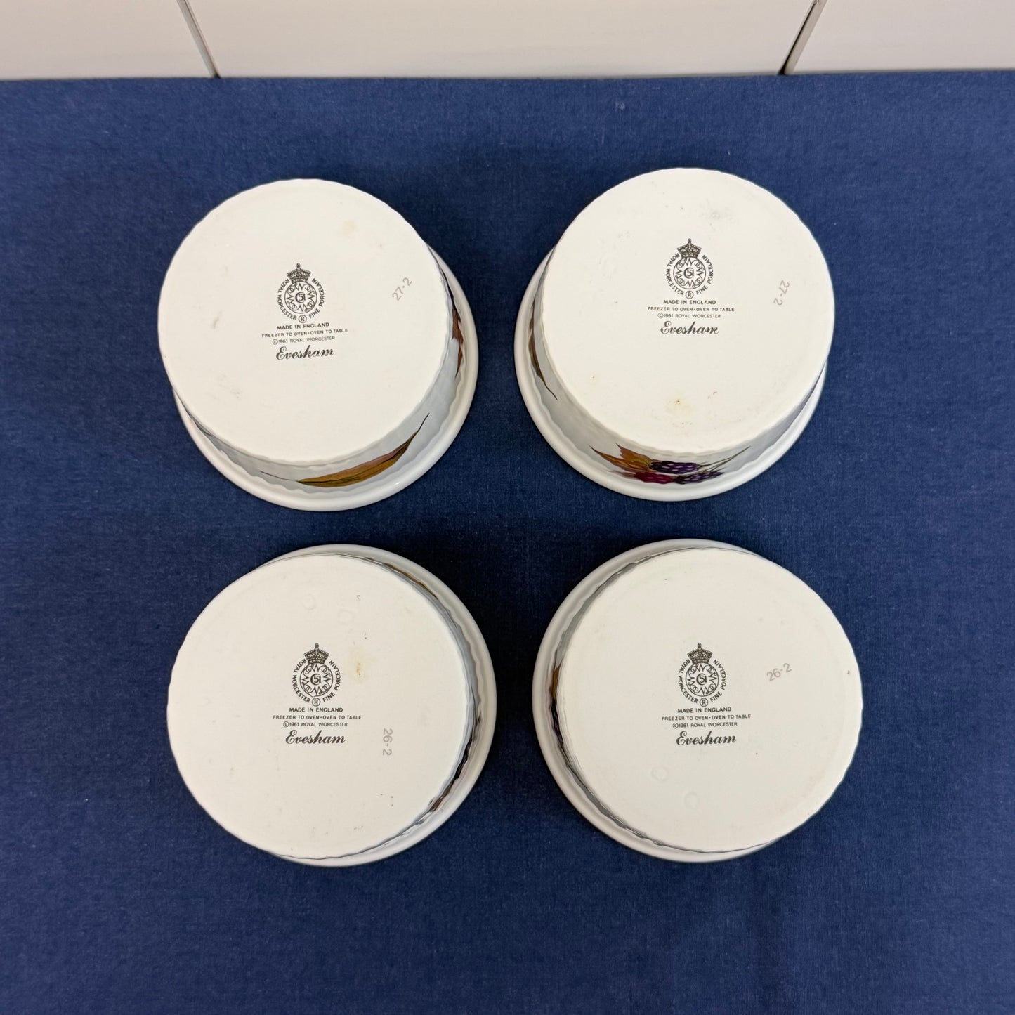 Royal Worcester Evesham Gold Ramekins  Set of 4  Vintage 1960s