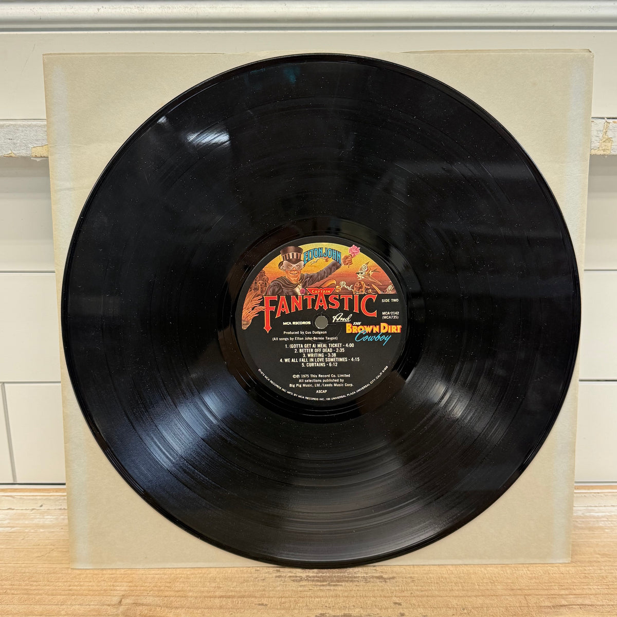 Elton John Captain Fantastic Vinyl Record, 1975 – MCA-2142