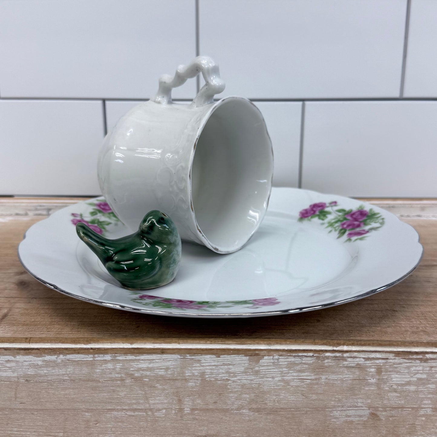 Handmade Porcelain Teacup Bird Display Plate