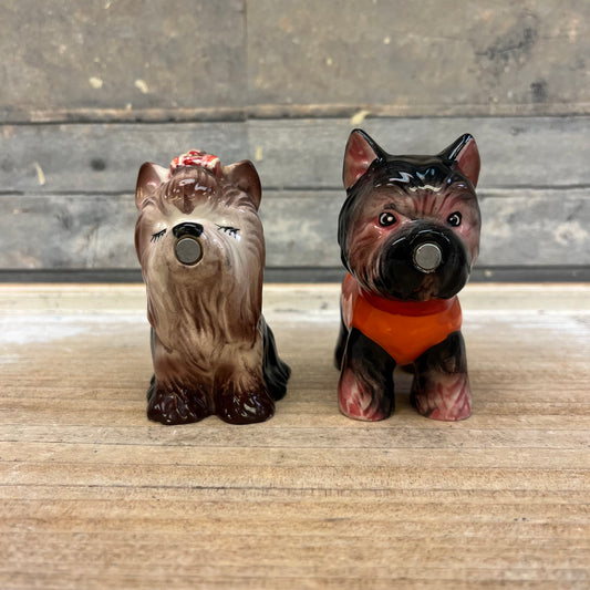 Westland Giftware Magnetic Yorkshire Terrier Salt & Pepper Set