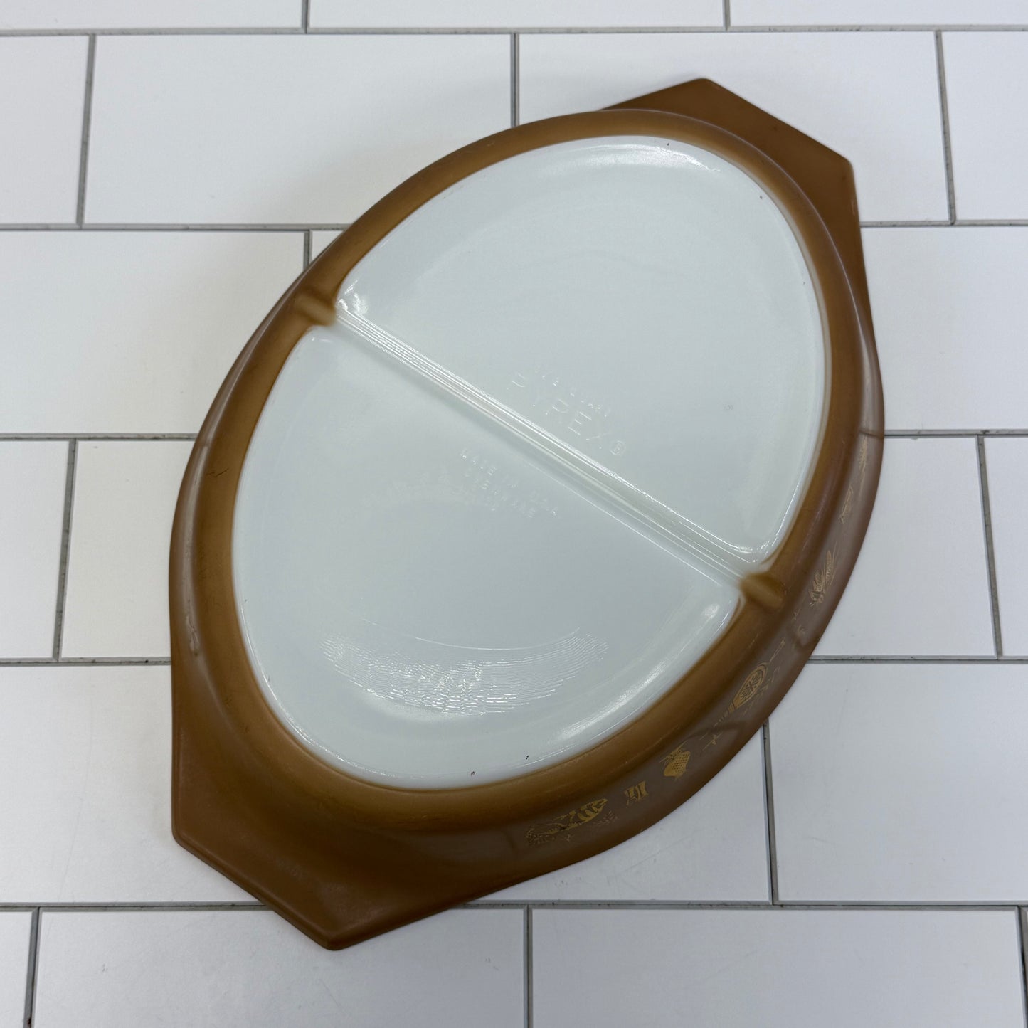 Pyrex Early American Casserole Dish, 1.5 Quart