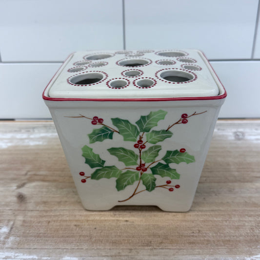 Andrea by Sadek Williamsburg Holly Ceramic Flower Frog Vase