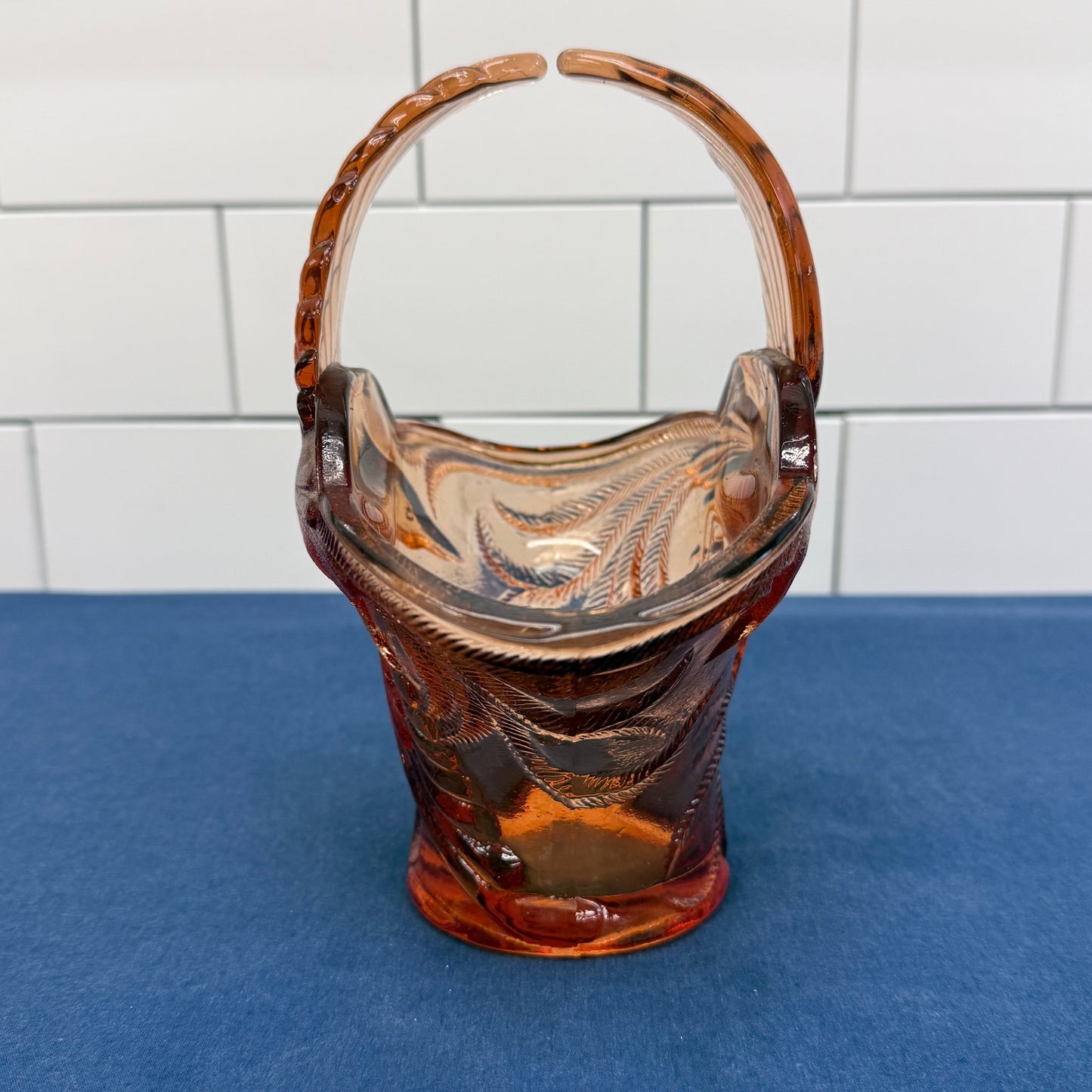 Indiana Glass Empress Bird of Paradise Basket