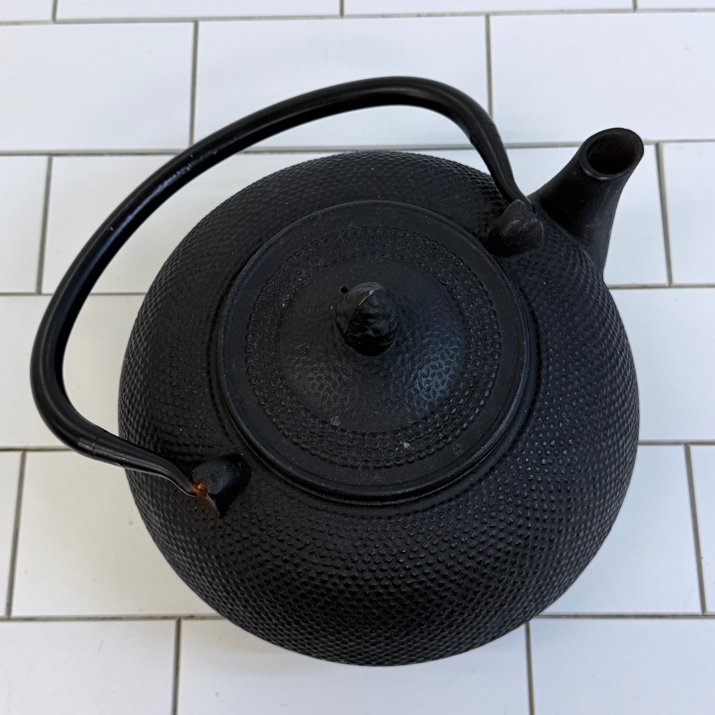 Cast Iron Tetsubin Style Hobnail Teapot Kettle