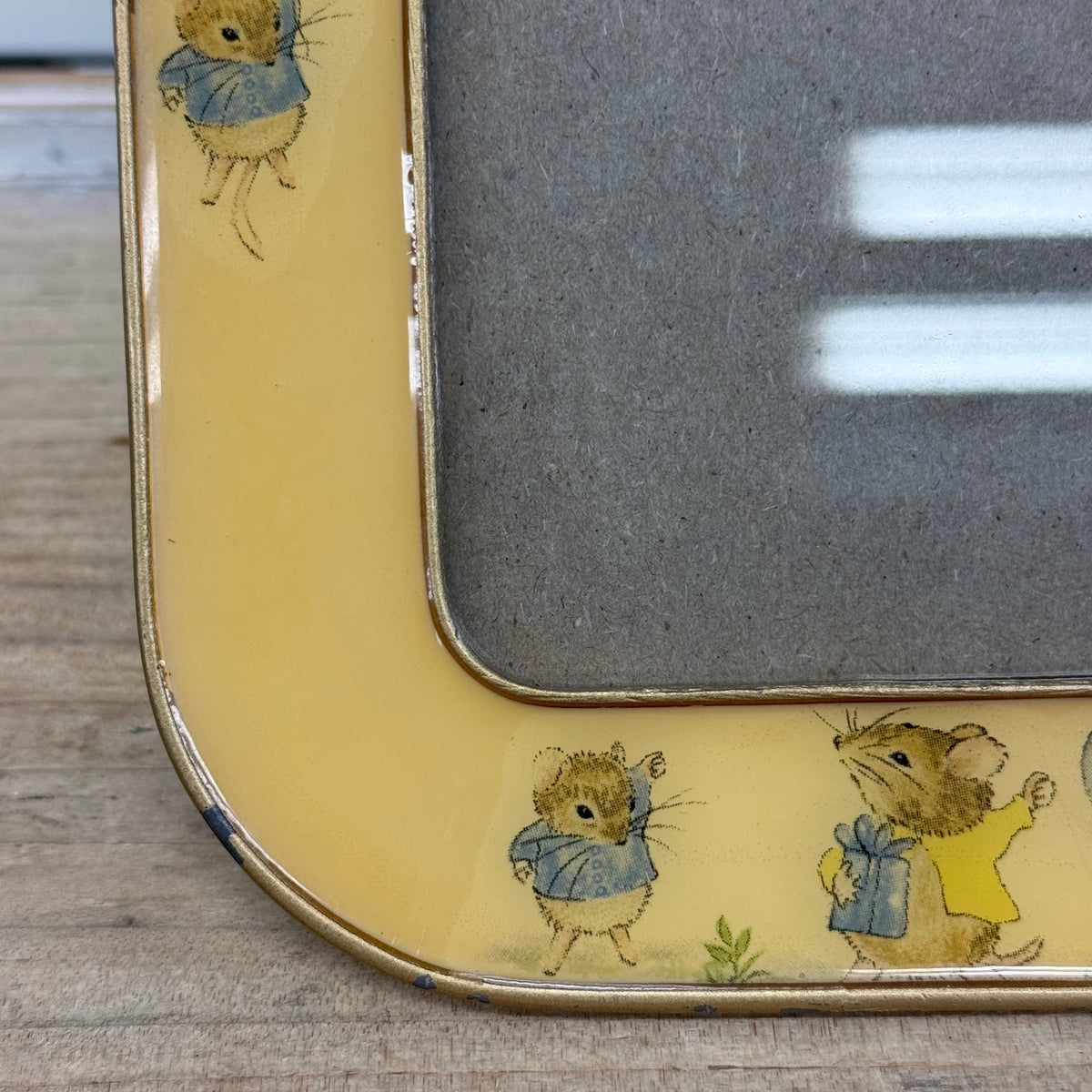 Bucklers Fifth Avenue Mice Balloons Enamel Picture Frame
