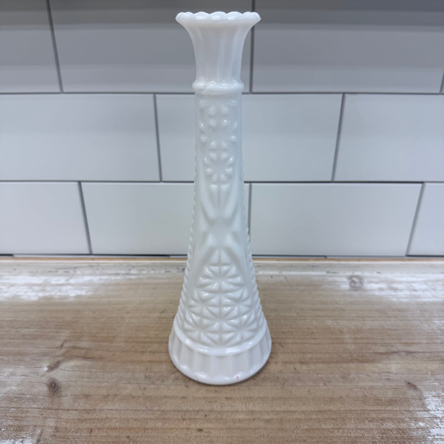 Anchor Hocking Stars and Bars Milk Glass Bud Vase