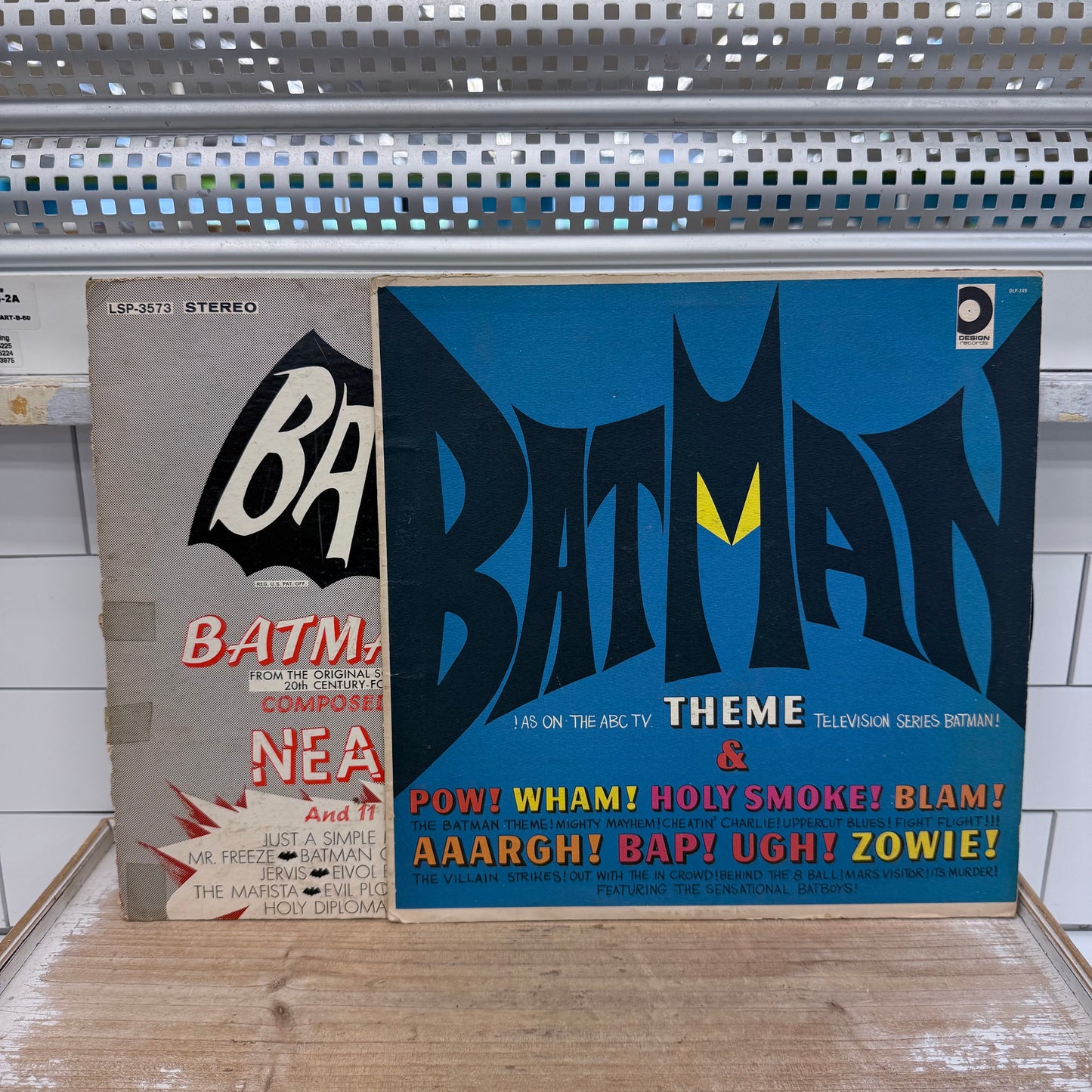 Batman Vinyl Records Lot of 2 Neal Hefti & Bat Boys 1966