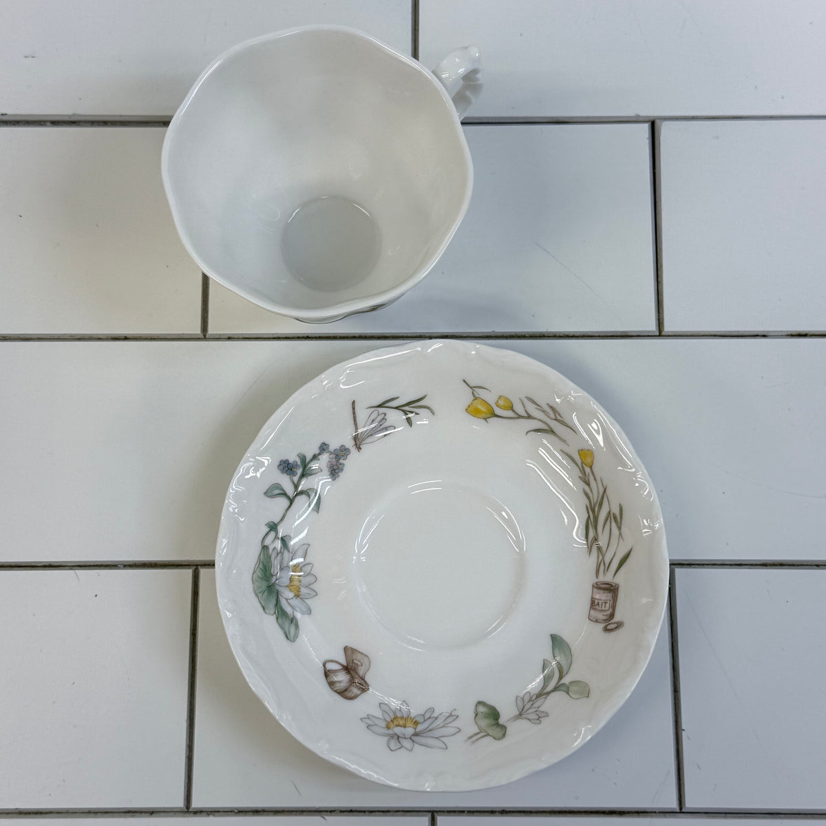Royal Albert Beatrix Potter Jeremy Fisher Teacup & Saucer