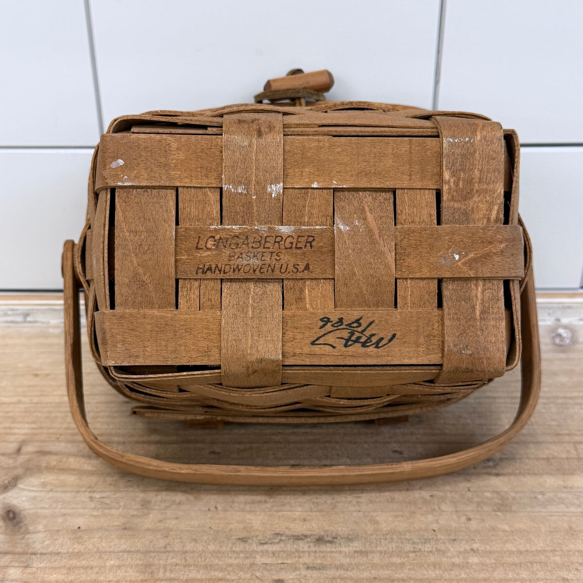 Longaberger Lidded Basket Folk Art Vintage 1986
