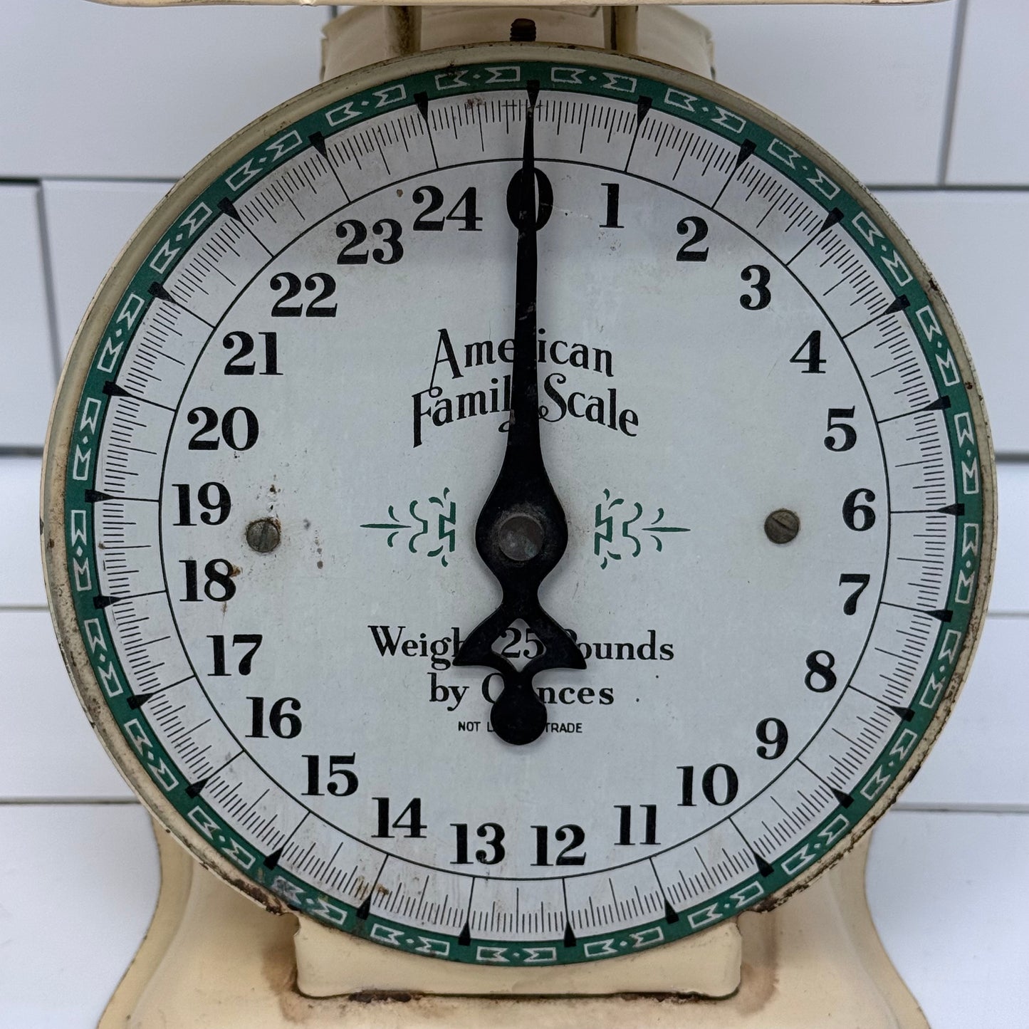 American Family 25 Lb Kitchen Scale Vintage Metal Works 1950s