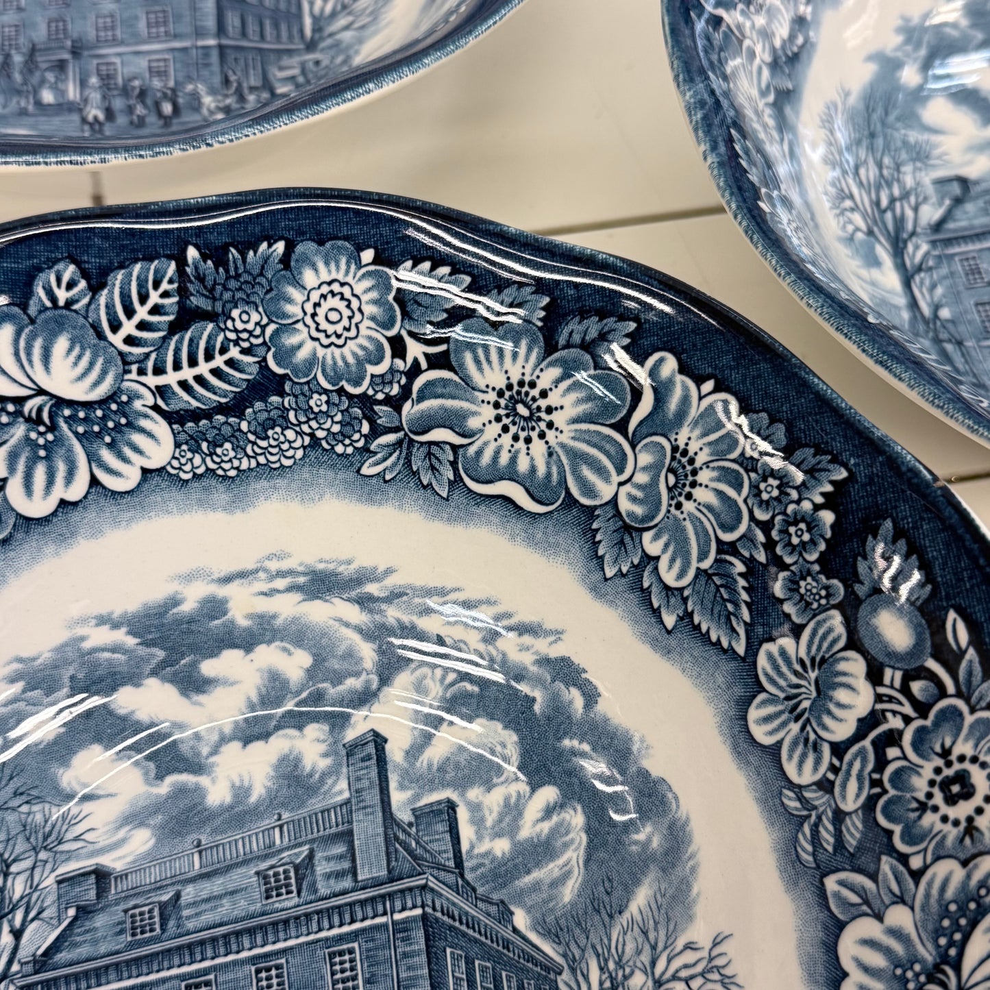 Liberty Blue Fraunces Tavern Serving Bowls Set of 3 Ironstone