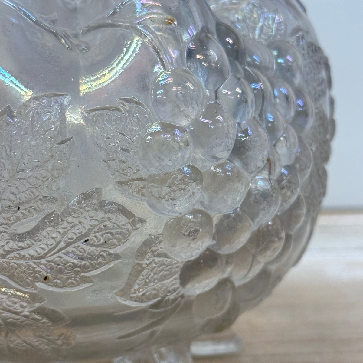 Dugan Grape Delight White Carnival Glass Bowls, Set of 3 c.1910s