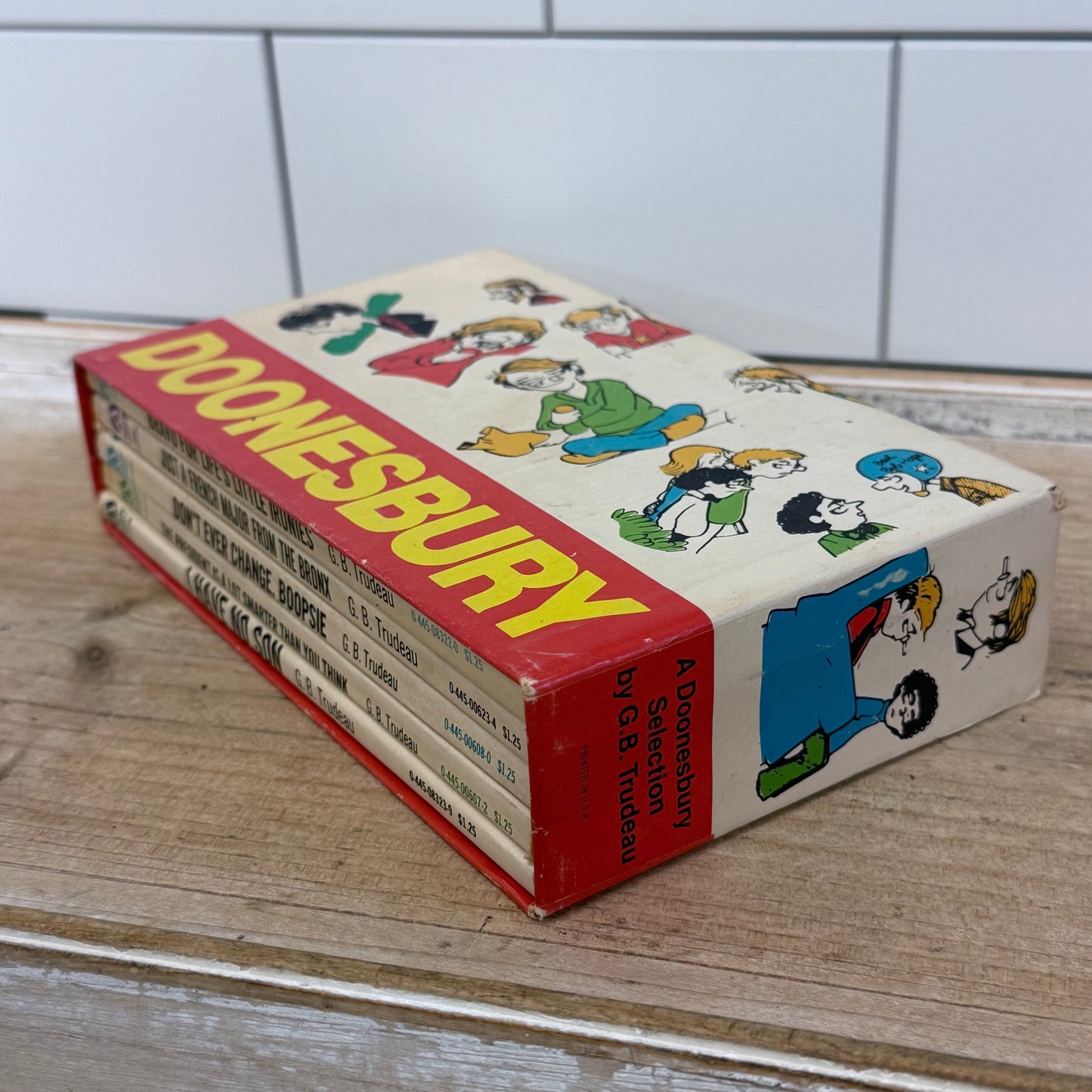 G.B. Trudeau Doonesbury 5 Book Boxed Set Popular Library 1970s