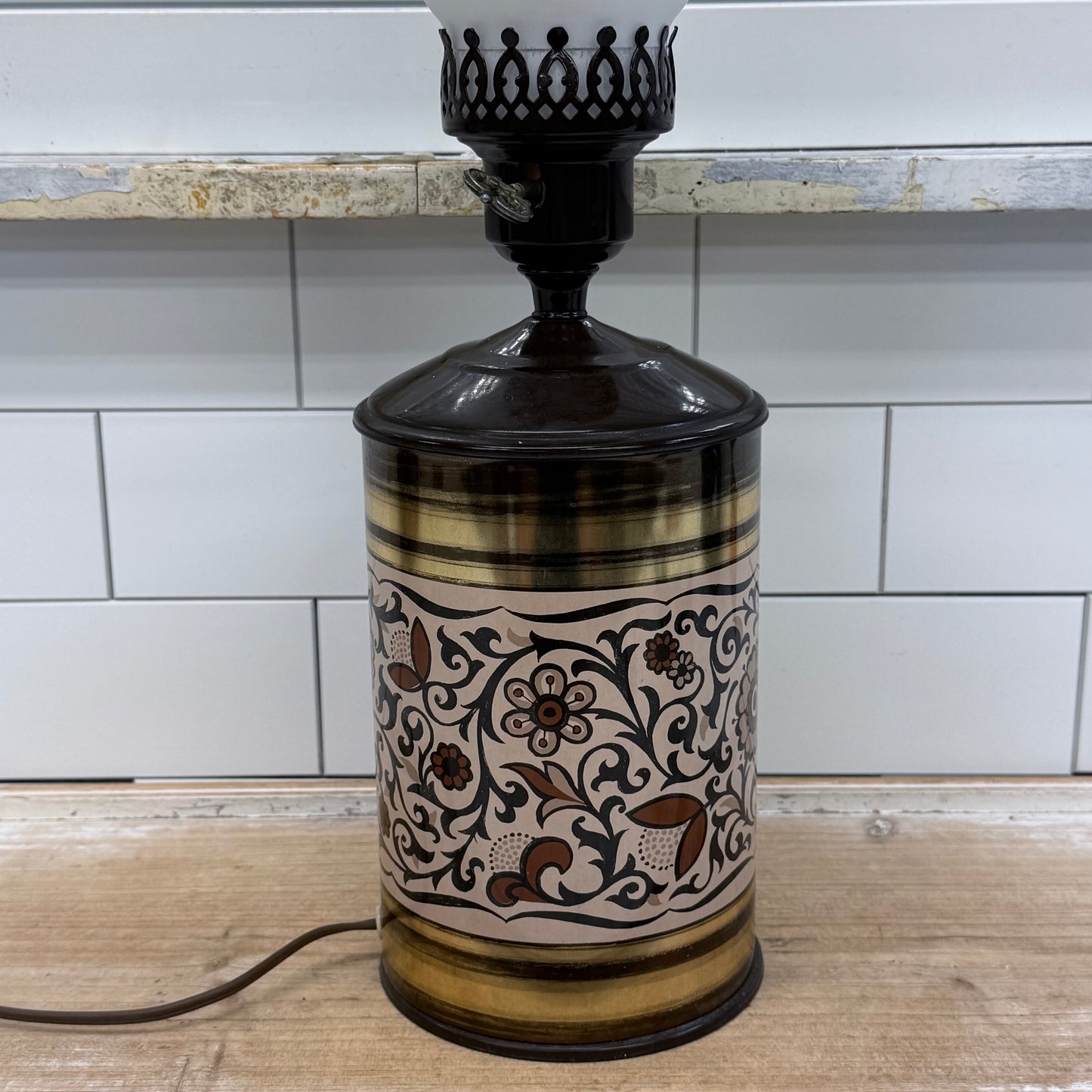 Vintage Floral Hurricane Table Lamp Mid Century 1960s-1970s