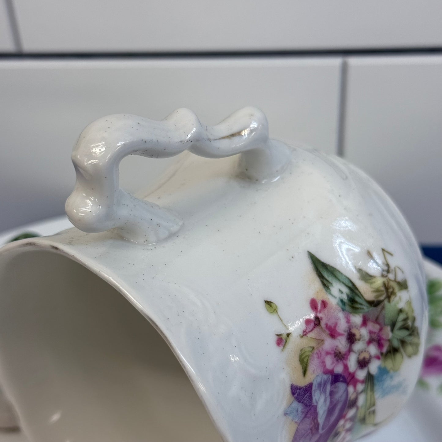 Handmade Porcelain Teacup Bird Display Plate