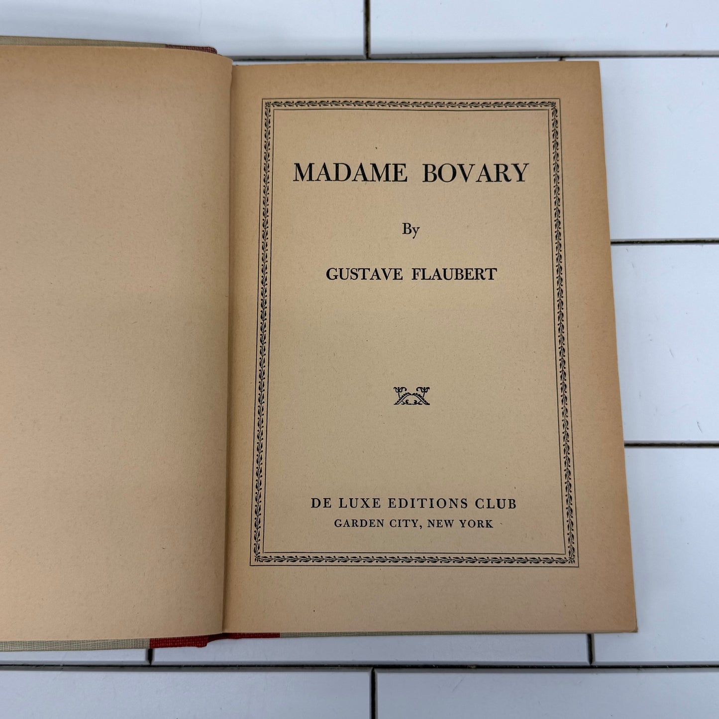 De Luxe Editions Club Vintage Fiction Book Set of 5