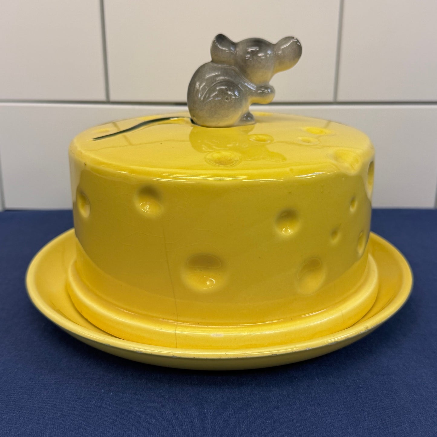 Mouse on Cheese Covered Serving Dish Ceramic Plate Dome Lid