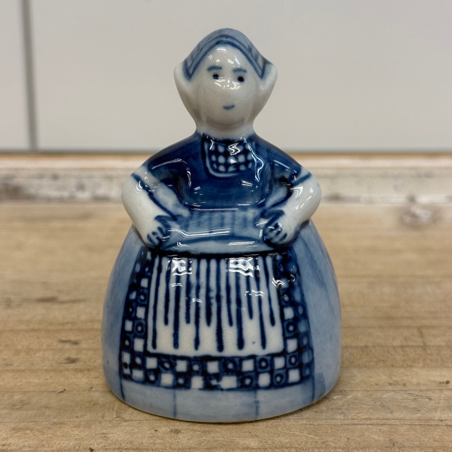 DBL Delft Blue Dutch Couple Salt Pepper Shakers Vintage