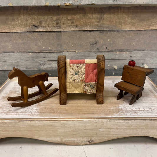 Doll Furniture & Penny Dolls, Lot of 5