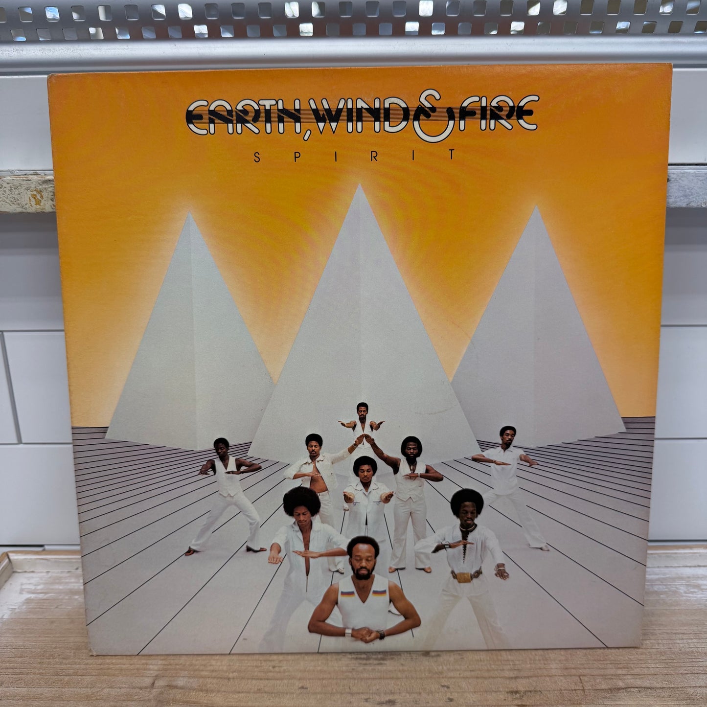Earth Wind & Fire Spirit Vinyl Record LP 1976 #PC 34241