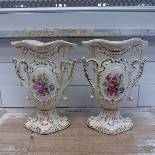 Pauls Gifts Rococo Revival Floral Vases