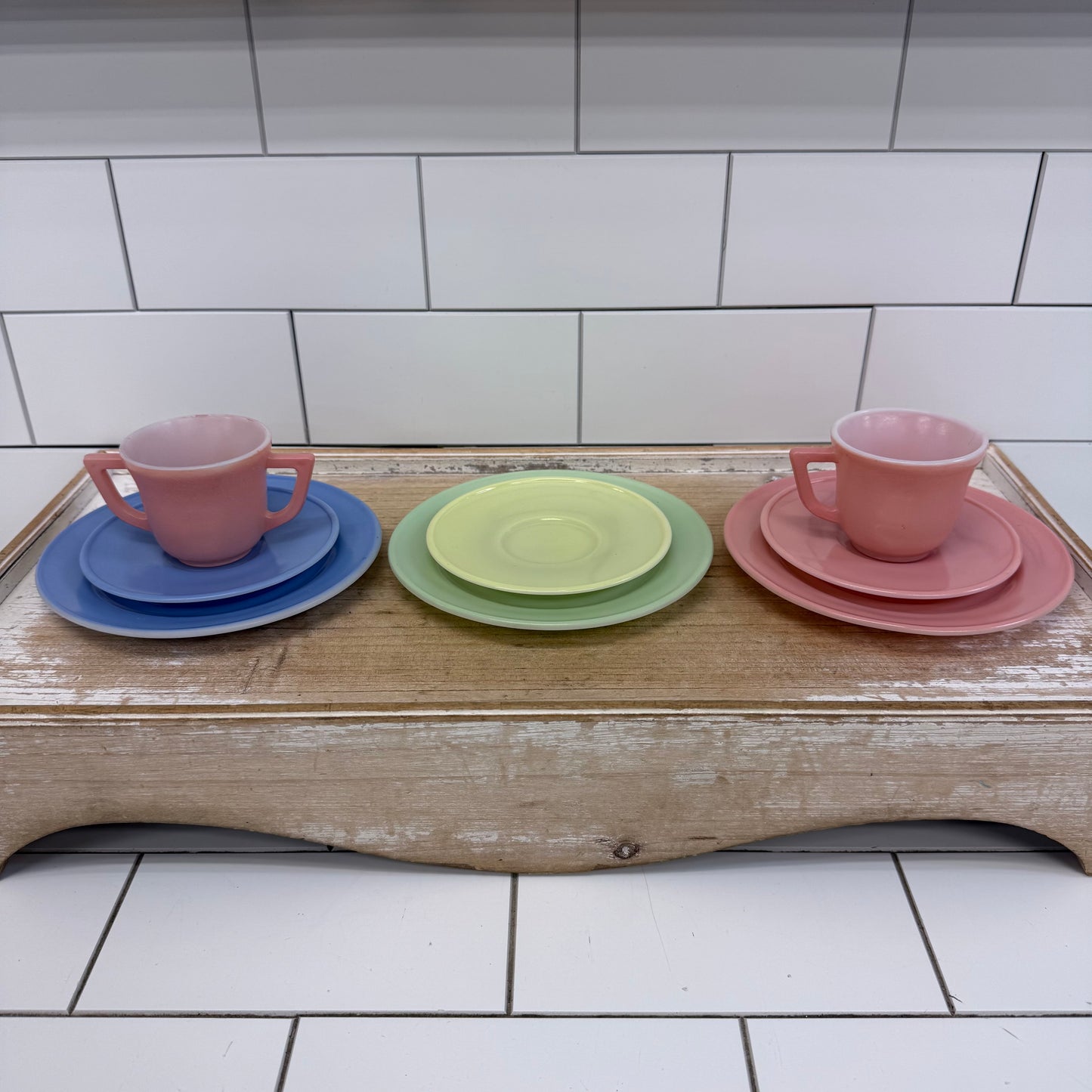 Hazel-Atlas Little Hostess Painted Milk Dish Set 8 Pieces