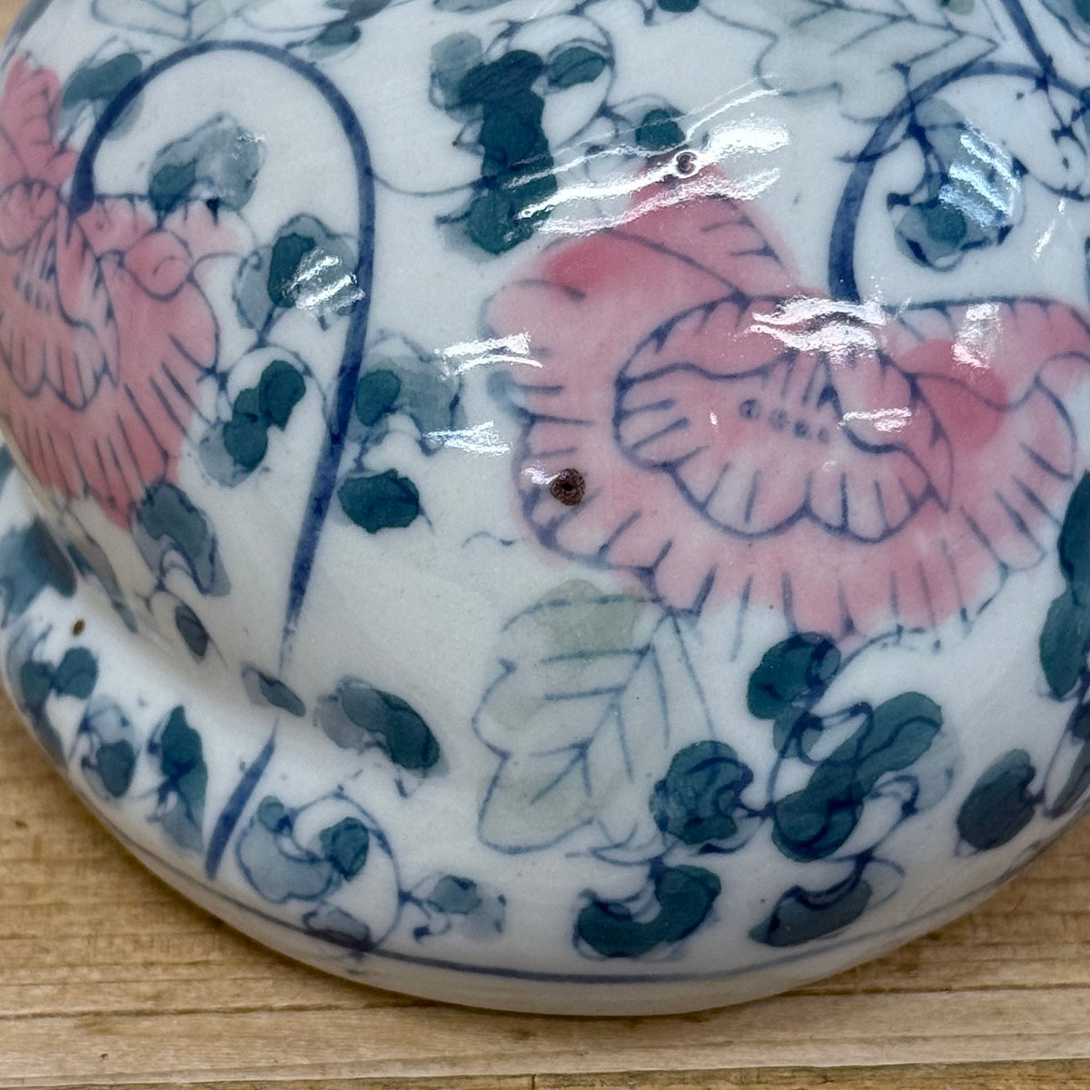 Chinoiserie Porcelain Floral Cat Figurine